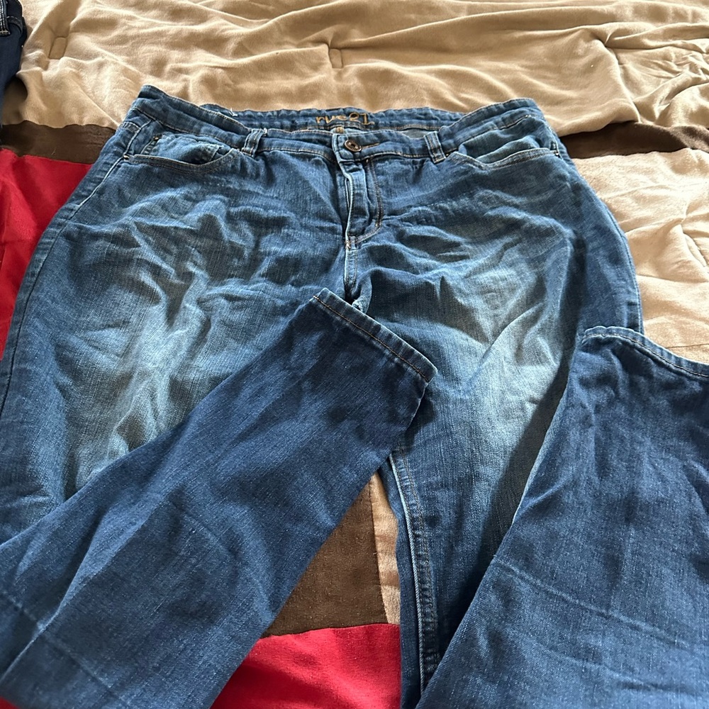 Rue 21 dark blue denim distressed skinny jeans in 16 long.